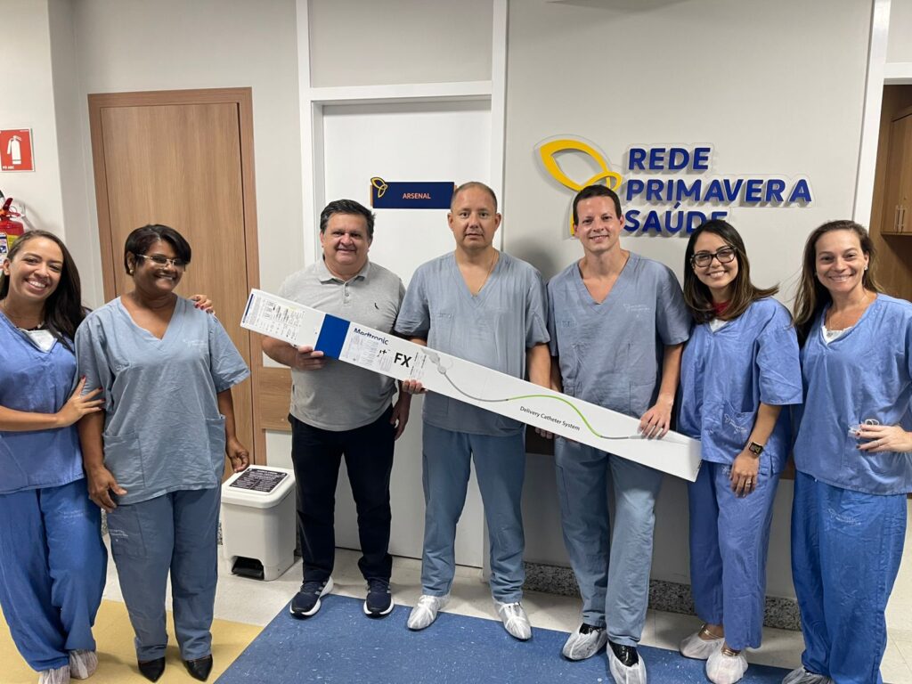 Hospital Primavera realiza procedimento de Implante Percutâneo de Válvula Aórtica (TAVI) utilizando prótese de última geração e a primeira no Estado.